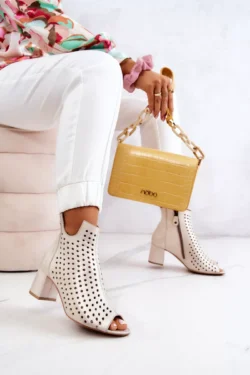 Odos akyti batai Maciejka 05420-04 smėlio spalvos