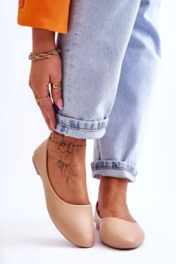 Odiniai klasikiniai smėlio spalvos balerinos Stacee