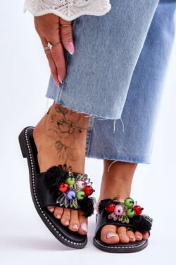 Šlepetės su dekoratyviniais karoliukais S.Barski KV-2775-47 Juodos