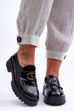 Moterims  odiniai pusbateliai su ornamentu „Black Rosefalls“