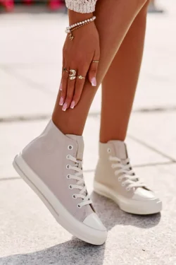 Moteriški šilti sportiniai bateliai, pagaminti iš ekologiškos odos, rožinės spalvos, su dideliu žvaigždės motyvu OO274933