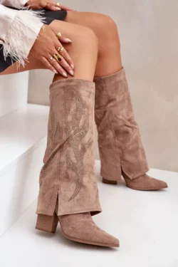 Papuoštos iki kelių aukščio batai su apverstu kulnu Tamsiai smėlio spalvos Ivilta