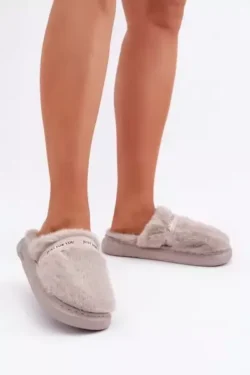 Pūkuotos šlepetės su dekoratyviniu dirželiu, pilkos spalvos Savalithea