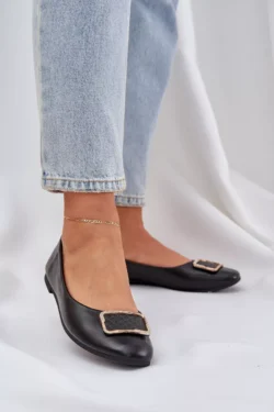 Ekologiškos odos balerinos su puošyba, juodos spalvos Tulnelia