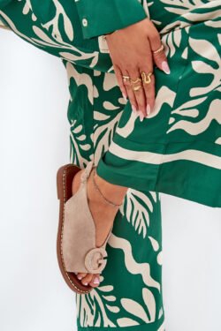 Plokščios basutės su dekoracija, smėlio spalvos, „Haliones“