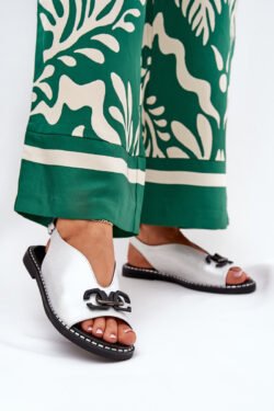 Plokščiapadžiai sandalai su dekoracijomis, ekooda, sidabriniai Tillireta