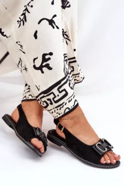 Basutės su dekoracija "Eco Suede" juodos Lilria