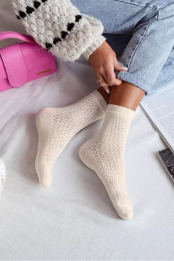 Moteriškos nėriniuotos kojinės, ekru