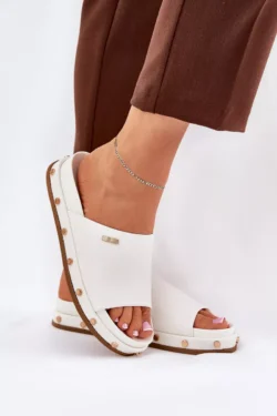 Moteriški platformos sandalai su kniedėmis Big Star RR274216 Balti