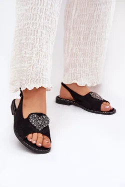 Moteriškos basutės su dekoratyvine širdele S.Barski KV27-018 Juodos