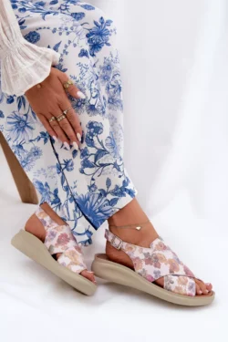Moteriškos basutės iš eko odos su gėlėmis daugiaspalvės Tosmelia