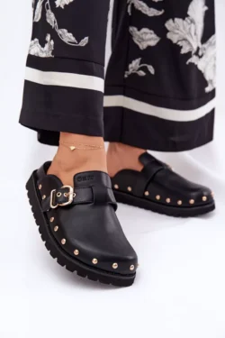 Odinės klumpės moterims ant platformos Big Star RR274A378 juodos