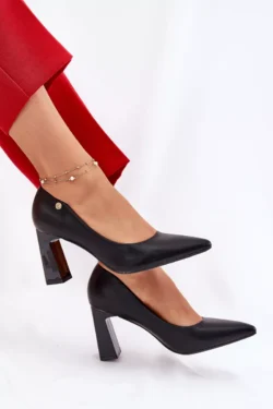 Pagrindinis-4 18 Elegantiški Vinceza 62221 juodi aukštakulniai bateliai