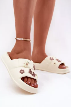 Putų basutės su segtukais Ecru Redienna