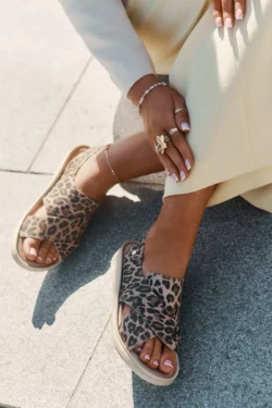 Zazoo 40392 Odinės basutės moterims Leopard Brown