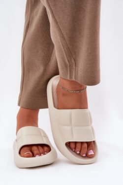 Moterims skirti „LEE MAYA SLIDER WOMEN LOW 50251016“ basutės, smėlio spalvos