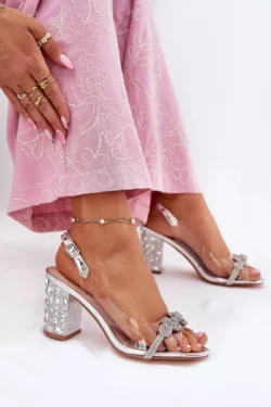 Skaidrios basutės su kulnu D&A MR51-705 Sidabrinės