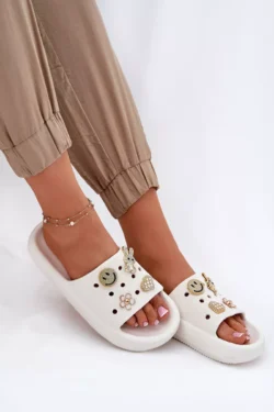 Moteriškos "Vinceza" putplasčio šlepetės su puošmenomis 76055 Baltos