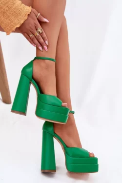 Moteriški sandalai su kulnais ir platforma Žalia Beloria