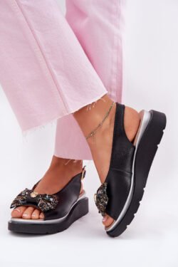 Moteriškos odinės basutės pleištu Zazoo 1882 juodos