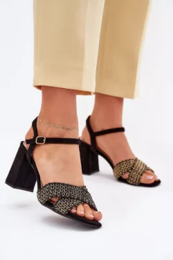 Moteriški aukštakulniai sandalai juodi Almera