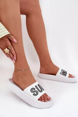 Moteriškos šlepetės ant platformos vasarinės baltos Vinceza 76051