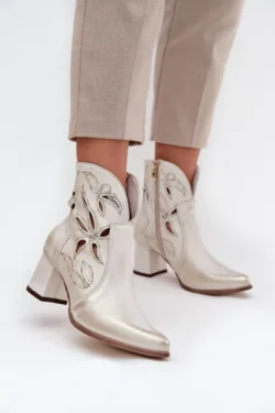 Odos moteriški batai su kulnais ir skylutėmis Zazoo 3647 Auksiniai nusidėvėję