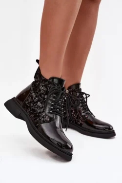 Lakinės odos moteriški aulinukai su pašiltinimu D&A CR52-613 juodi