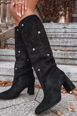 Moteriški šilti batai su kulnu ir dekoratyviniais elementais, juodos spalvos „Lucinda“