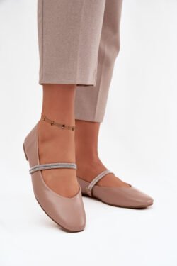 Moteriškos balerinos su blizgančiais dirželiais, tamsiai smėlio spalvos Ilirene