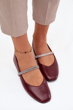 Moteriškos balerinos su blizgančiomis dirželiais Bordo Ilirene