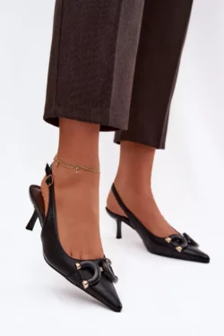 Moteriški aukštakulniai sandalai su dekoratyviniu elementu juodi "Brienne"