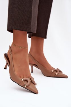 Moteriški aukštakulniai sandalai su dekoratyviniu elementu, rudos spalvos, Brienne