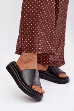 Moteriški platforminiai sandalai, juodi „Tanelisse“