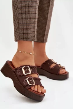 Moteriškos platforminės šlepetės su auksiniais spaustukais Šokoladinės Renelisse