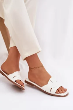 Moteriški plokšti balti šlepetės su dirželiais Marissae