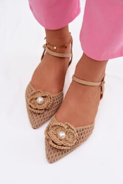 Moteriški sandalai su blokiniu kulnu ir dekoratyviniais elementais, tamsiai smėlio spalvos, Vionessa