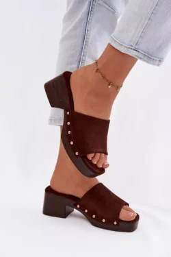 Moteriški platforminiai šlepetės su auksiniais sagtimis Šokoladinės Davessa