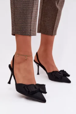 Moteriški aukštakulniai sandalai su kaspinu, juodi „Hestia“