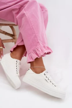 9 patarimai, kaip išlaikyti laisvalaikio batelius nepriekaištingai baltus 7 Moteriški platforminiai sportiniai bateliai O`NEILL SPINNA C WOMEN LOW 90261009.02A Balti