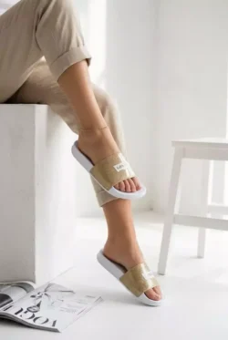 Jaunimo basutės Levis VPOL0251S-3923 auksinės spalvos su blizgučiais
