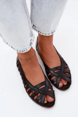 Batai per dideli? Kaip sumažinti batus 3 patarimai 2 Odiniai baleto bateliai atvirais pirštais Maciejka 06908-29/001-1 Ruda