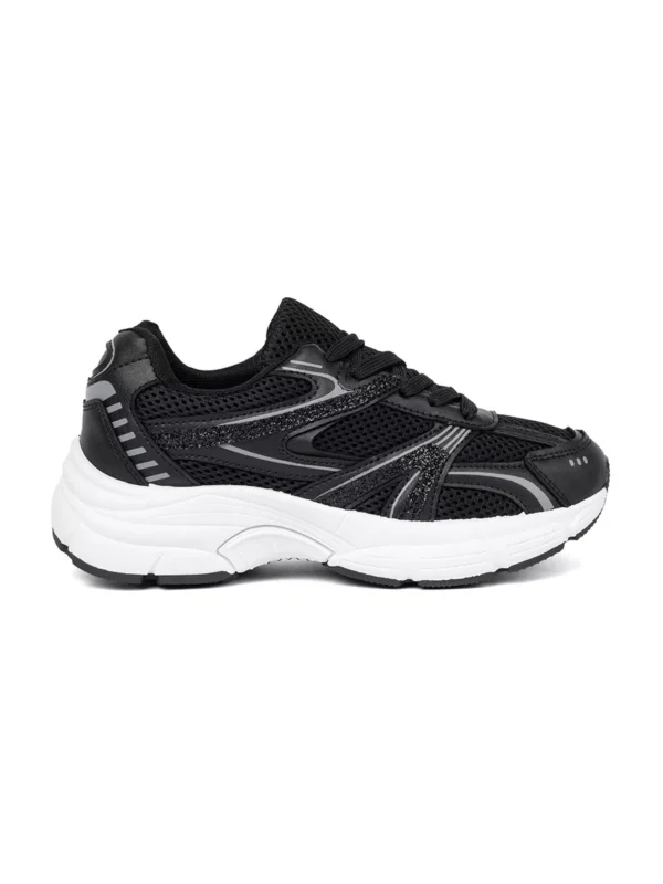 Juodi sportbax10Diai su tinkleliu ir baltu padu