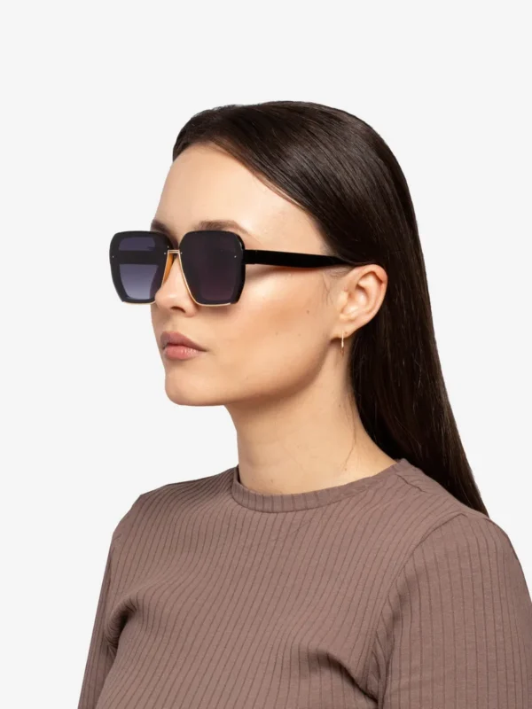 Moterix161ki akiniai nuo saulx117s juodi 1