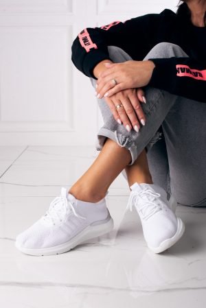Laisvalaikio ir sportiniai bateliai 0000295802983 – 39